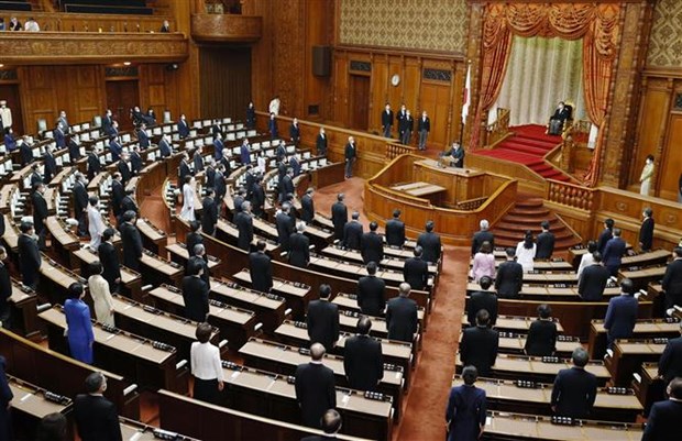 Tân Thủ tướng Nhật Bản lần đầu tham gia chất vấn tại Quốc hội Toàn cảnh một phiên họp Quốc hội Nhật Bản ở Tokyo. (Ảnh: Kyodo/TTXVN)