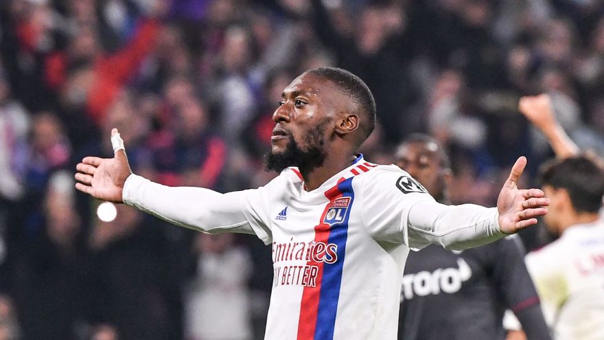 Chủ nhà Lyon lọt vào top 5
