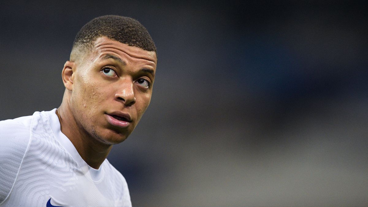 Chuyển nhượng tối 16-10-2021: Mbappe chốt tương lai, Dani Alves trở lại Barca? Mbappe muốn gia nhập Real Madrid (Ảnh: Internet)