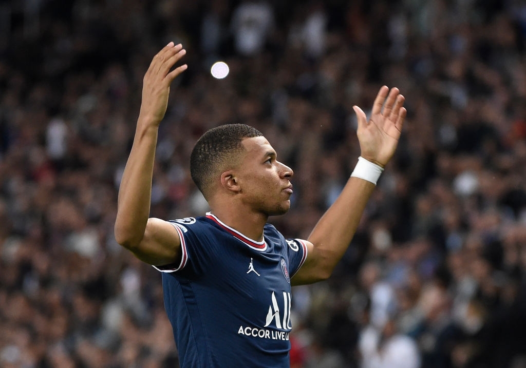 Mbappe đang ở rất gần Bernabeu. Ảnh: Getty