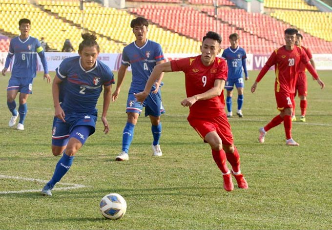 U23 Việt Nam bế tắc trong việc ghi bàn vào lưới U23 Đài Bắc Trung Hoa - Ảnh: VFF