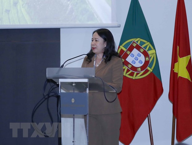 Đưa quan hệ hữu nghị, hợp tác Việt Nam - Bồ Đào Nha phát triển mạnh mẽ Phó chủ tịch nước Võ Thị Ánh Xuân phát biểu tại Toạ đàm kinh tế Việt Nam - Bồ Đào Nha. Ảnh: Phương Hoa/TTXVN