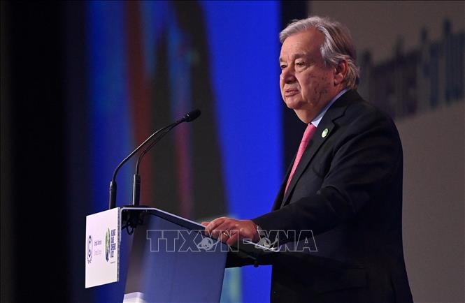 Tổng Thư ký LHQ Antonio Guterres phát biểu tại phiên khai mạc Hội nghị thượng đỉnh các nhà lãnh đạo thế giới trong khuôn khổ Hội nghị COP26 ở Glasgow, Scotland, Anh, ngày 1-11-2021. Ảnh: AFP/TTXVN