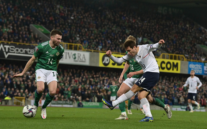 Kane lập poker, Tam sư lên tàu tới Qatar Hòa bạc nhược Bắc Ireland, ĐKVĐ EURO - Italia phải tham dự vòng play-off
