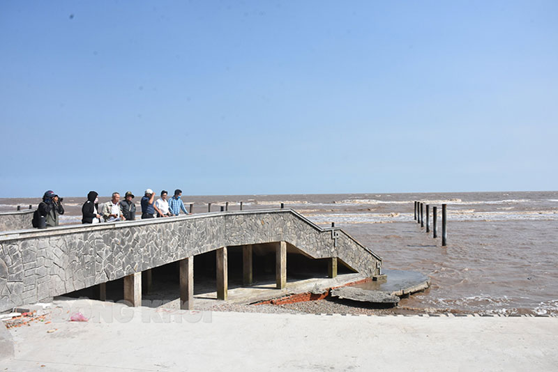 Bến tàu đường Hồ Chí Minh trên biển tại Khu Bảo tồn, tôn tạo và phát huy giá trị di tích lịch sử đường Hồ Chí Minh trên biển. Ảnh: C. Trúc