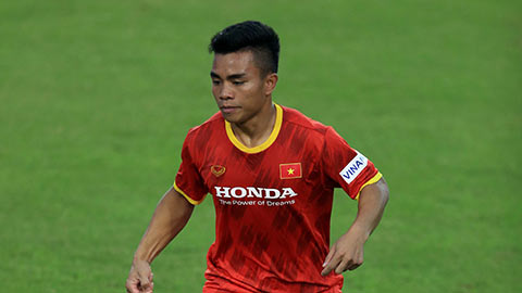 Danh sách ĐT Việt Nam cho AFF Cup 2020: Bất ngờ với cái tên đầu tiên