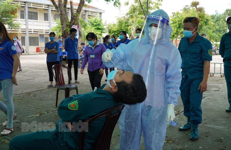 Chiều ngày 21-11-2021, tỉnh có 56 ca mắc Covid-19 Test nhanh tầm soát SARS-CoV-2.