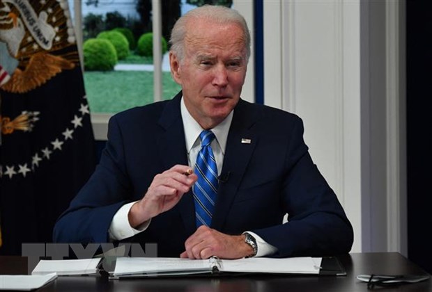 Tổng thống Mỹ Joe Biden dự một cuộc họp với các quan chức cấp cao tại Nhà Trắng ở Washington DC.. (Ảnh: AFP/TTXVN)