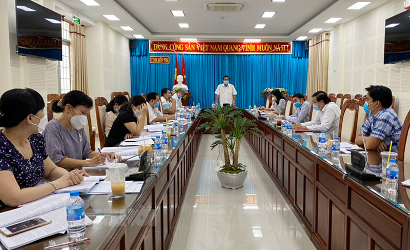 Quang cảnh cuộc họp kiểm điểm thành viên Ủy ban Kiểm tra Tỉnh ủy năm 2021 (tháng 12-2021). Ảnh: Trần Diệp