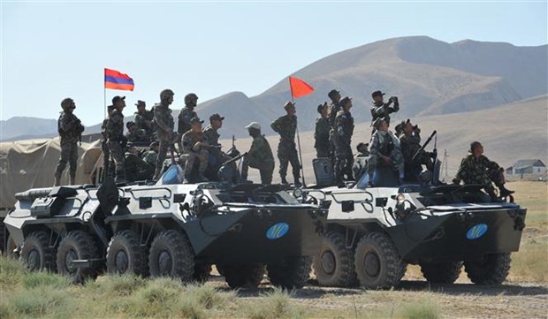 Tổng thống Kazakhstan đã phải đề nghị sự hỗ trợ của các quốc gia thành viên CSTO. Ảnh: AFP/TTXVN