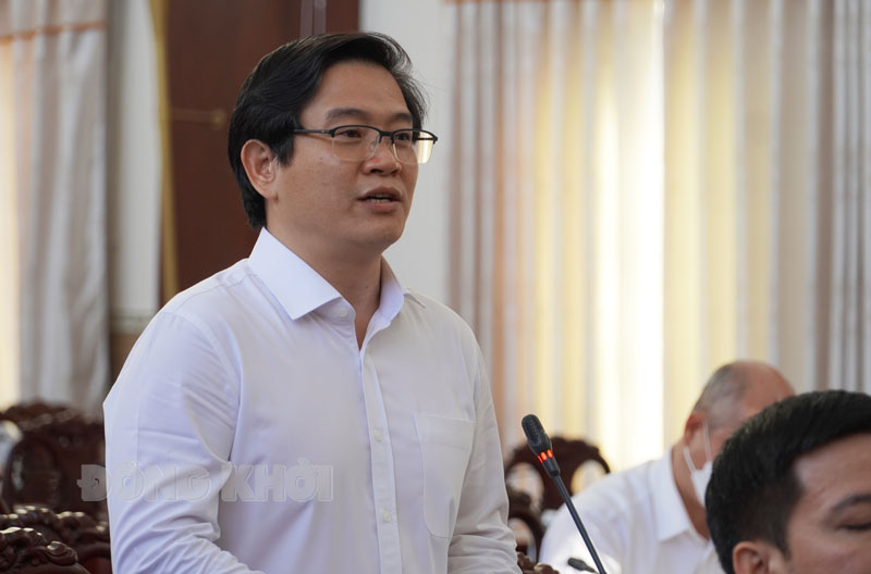 Quan tâm củng cố, bù đắp kiến thức cho học sinh khi trở lại trường Lãnh đạo Vụ Giáo dục tiểu học Thái Văn Tài phát biểu đánh giá bậc học tiểu học của tỉnh.