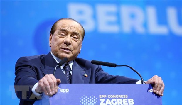 Cựu Thủ tướng Italy Silvio Berlusconi phát biểu tại một hội nghị của đảng Nhân dân châu Âu (EPP) tại Zagreb, Croatia ngày 21-11-2019. Ảnh: AFP/TTXVN