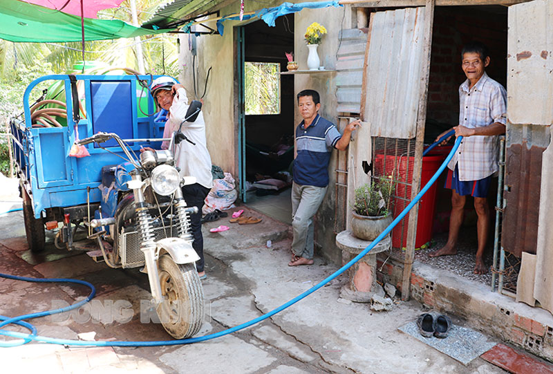 Bảo đảm các dịch vụ xã hội cơ bản và cải thiện mức sống tối thiểu cho người dân Kế hoạch đề ra mục tiêu tỷ lệ dân cư sử dụng nước sạch đạt trên 70% giai đoạn 2022 - 2025.