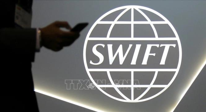 Logo hệ thống thanh toán quốc tế SWIFT. Ảnh: REUTERS/TTXVN