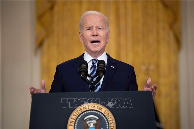 Tổng thống Mỹ Joe Biden ngày 24-2-2022 thông báo các biện pháp trừng phạt cứng rắn mới đối với Nga, nhằm phản ứng chiến dịch quân sự đặc biệt của Moskva tại miền Đông Ukraine. Ảnh: AFP/TTXVN
