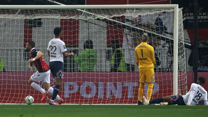 Đòn đau phút 88 của PSG Delort ghi bàn duy nhất trận Nice vs PSG ở phút 88
