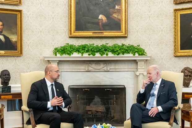 Tổng thống Mỹ Joe Biden tiếp Thủ tướng Ukraine Shmyhal tại Nhà Trắng. Nguồn: Twitter