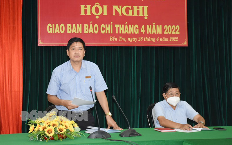 Phó trưởng ban Tuyên giáo Tỉnh ủy Võ Thành Đô định hướng một số nội dung tuyên truyền trong tháng 5-2022.