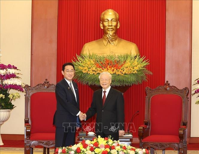 Tổng Bí thư Nguyễn Phú Trọng tiếp Thủ tướng Nhật Bản Kishida Fumio sang thăm chính thức Việt Nam. Ảnh: Trí Dũng/TTXVN