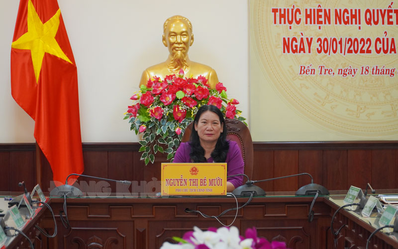 Phó chủ tịch UBND tỉnh Nguyễn Thị Bé Mười tham dự tại điểm cầu tỉnh.