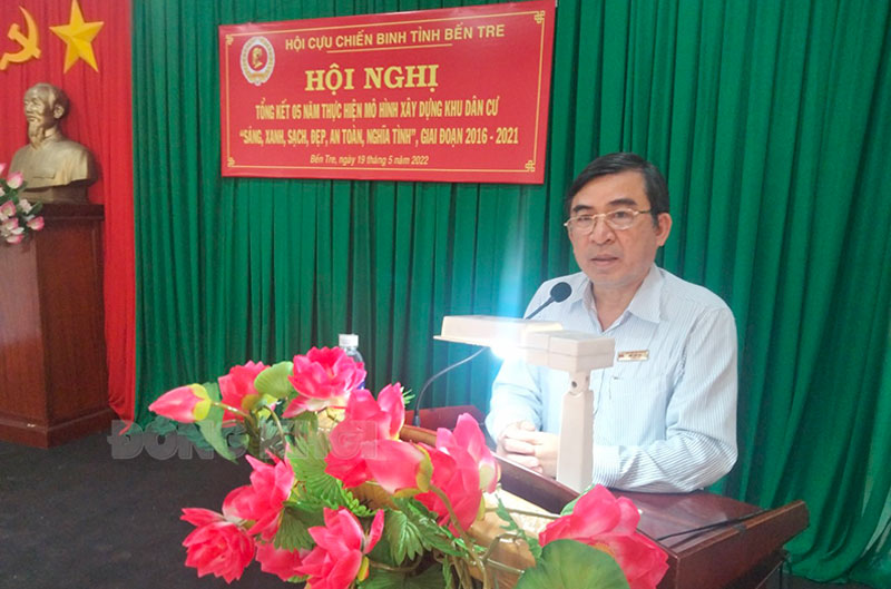 Phát biểu chỉ đạo của Trưởng ban Dân vận Tỉnh ủy Bùi Văn Bia. 