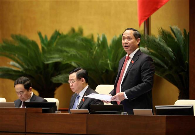 Phó Chủ tịch Quôc hội Trần Quang Phương phát biểu kết luận phiên họp. Ảnh: An Đăng/TTXVN.