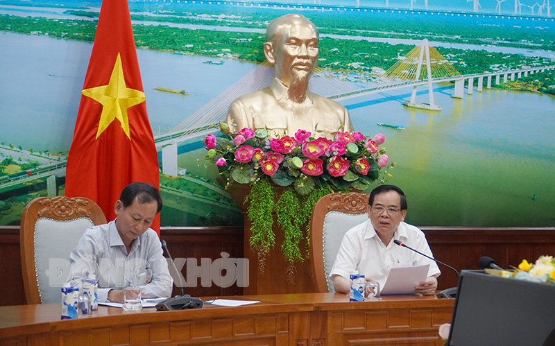 Chủ tịch UBND tỉnh Trần Ngoc Tam chủ trì cuộc họp với sở ngành, địa phương.