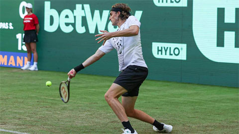 Stefanos Tsitsipas tái đấu Nick Kyrgios ở Halle Open 2022