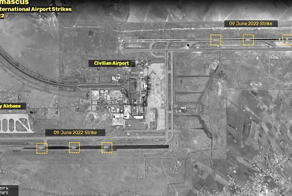 Nga chính thức phản ứng với Israel về cuộc tấn công Syria Hình hành vệ tinh cho thấy sân bay Damascus bị hư hại nghiêm trọng và không thể hoạt động sau cuộc tấn công được cho là từ Israel. Ảnh: JP