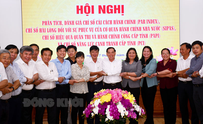 Hội nghị phân tích, đánh giá các chỉ số: PAPI, PCI, PAR INDEX và SIPAS năm 2021 Ký bản cam kết.