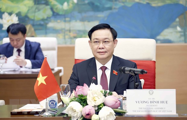 Chủ tịch Quốc hội Vương Đình Huệ lên đường thăm chính thức Hungary Chủ tịch Quốc hội Vương Đình Huệ. Ảnh: Doãn Tấn/TTXVN