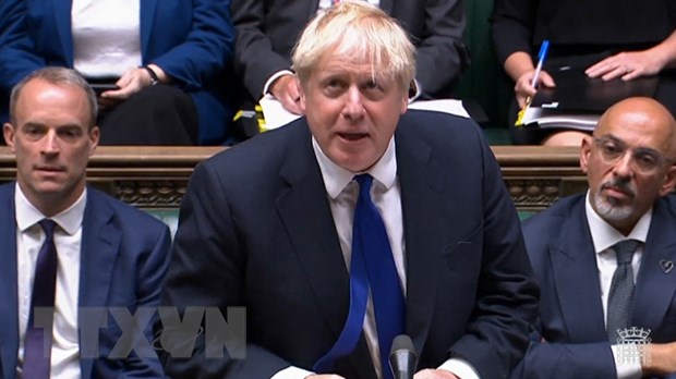 Thủ tướng Anh Boris Johnson bác bỏ khả năng bầu cử sớm Thủ tướng Anh Boris Johnson phát biểu tại phiên điều trần trước Quốc hội ở London ngày 6-7-2022. Ảnh: AFP/TTXVN