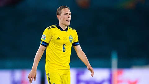 Ludwig Augustinsson gia nhập Aston Villa