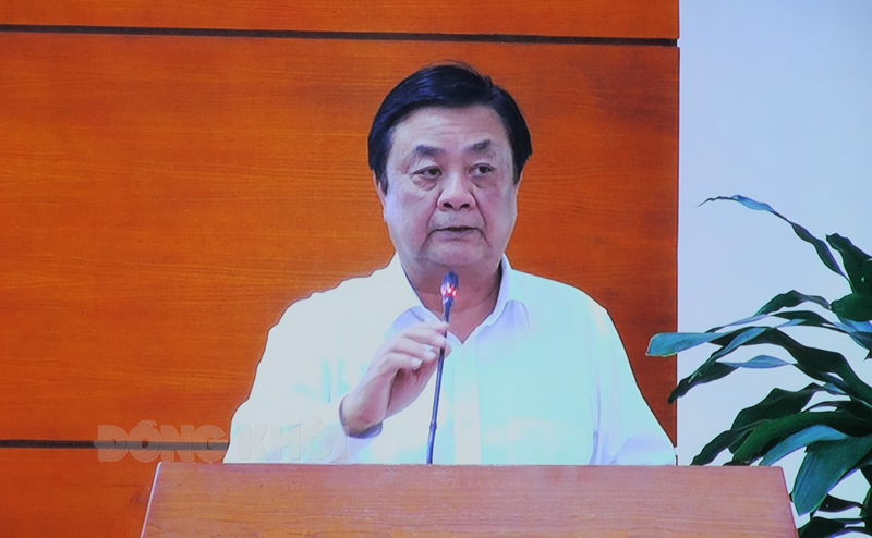 Triển khai Chương trình Mục tiêu quốc gia xây dựng nông thôn mới giai đoạn 2021 - 2025 Bộ trưởng Bộ NN&PTNN Lê Minh Hoan phát biểu chỉ đạo tại hội nghị.