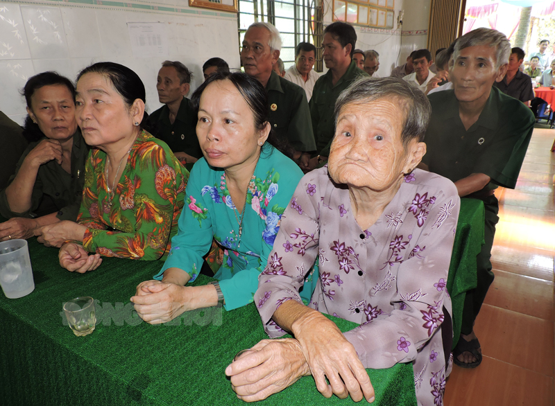 Thường xuyên bồi dưỡng nghiệp vụ, kỹ năng cho cán bộ công tác Mặt trận ấp, khu phố.