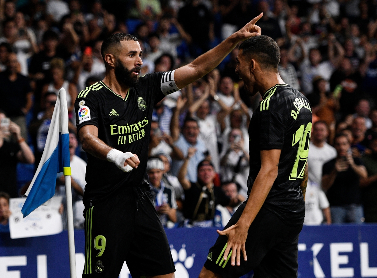 Benzema tỏa sáng mang về chiến thắng cho Real. Ảnh: Reuters