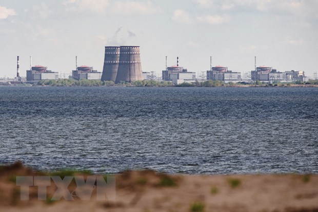 Quang cảnh nhà máy điện hạt nhân Zaporizhzhia ở Enerhodar, Ukraine ngày 27-4-2022. (Ảnh: AFP/TTXVN)