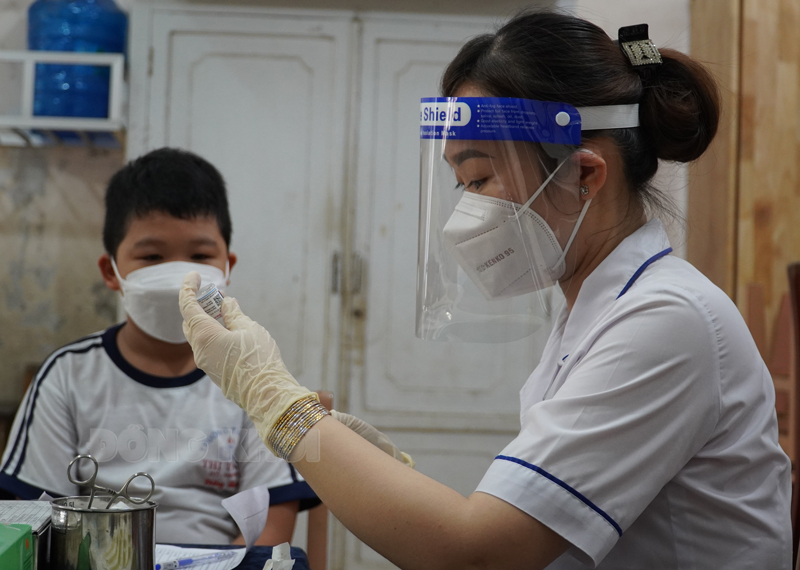 Ngày 1-9-2022, tỉnh ghi nhận thêm 16 trường hợp mắc Covid-19 Tiêm chủng vắc-xin Covid-19.