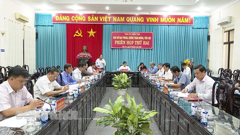 Quang cảnh phiên họp thứ hai Ban Chỉ đạo phòng, chống tham nhũng, tiêu cực tỉnh. Ảnh: H. Hiệp