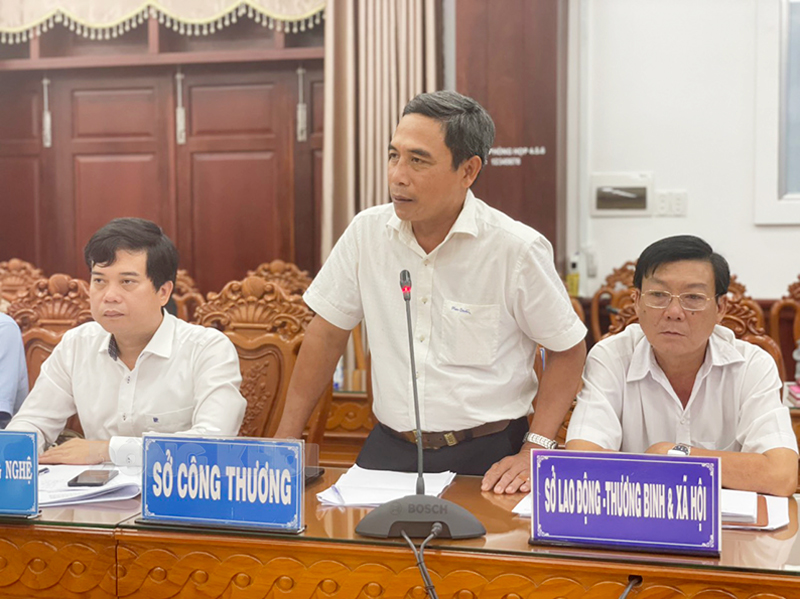 Giám đốc Sở Công Thương Nguyễn Văn Bé Sáu phát biểu tại hội nghị.