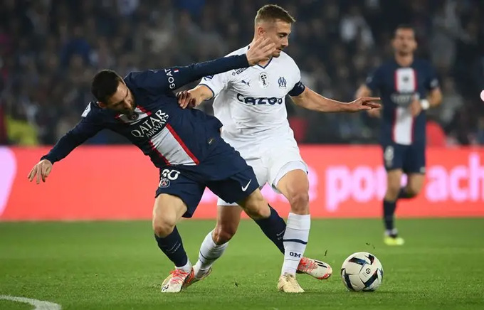 Ngày Messi vô duyên Messi không gặp may trước PSG
