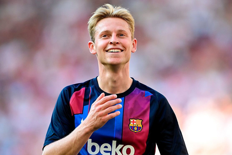 Tin chuyển nhượng 17-10-2022: Mbappe chính thức chốt tương lai đầy bất ngờ Frenkie de Jong đang được rât nhiều đội bóng lớn quan tâm, đáng kể như Manchester United, Liverpool, Chelsea và mới đây nhất là cả Juventus. Ảnh: internet