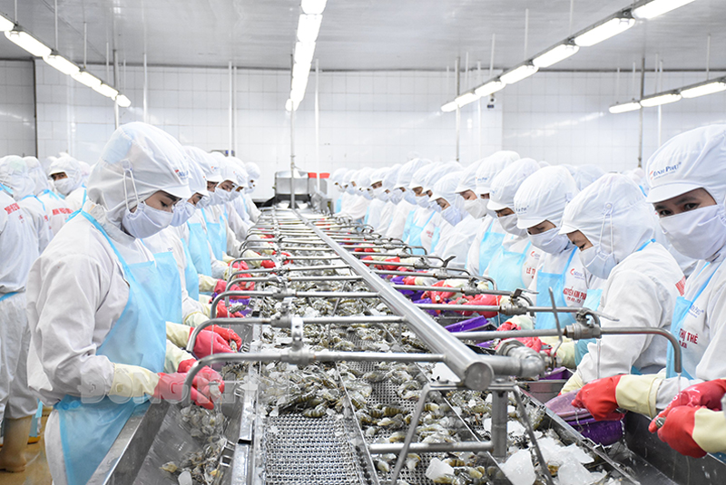 Các mặt hàng nông, thủy sản của tỉnh đã xuất khẩu ổn định sang nhiều quốc gia trên thế giới. Ảnh: C. Trúc