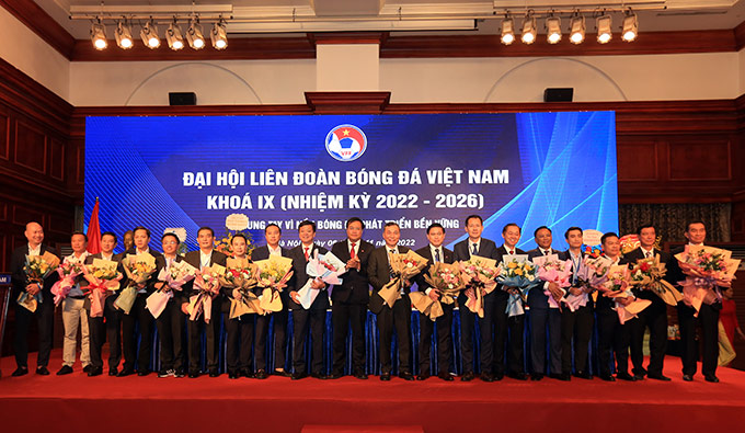 Ông Trần Quốc Tuấn làm Chủ tịch VFF khóa IX Ra mắt BCH VFF khóa IX, nhiệm kỳ 2022 - 2026