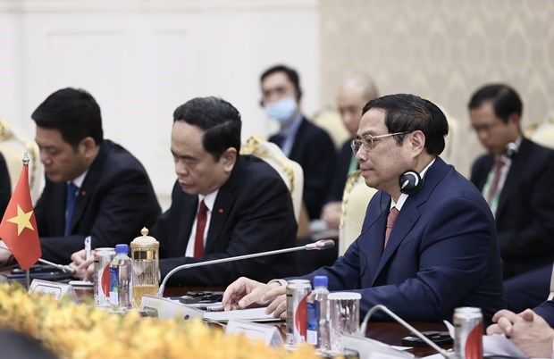 Thủ tướng Phạm Minh Chính tại cuộc hội đàm với Thủ tướng Vương quốc Campuchia Samdech Techo Hun Sen. Ảnh: Dương Giang/TTXVN