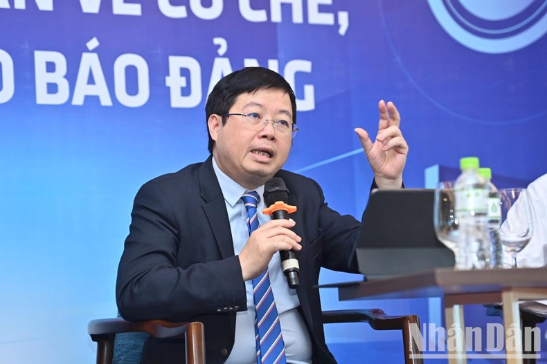 Tháo gỡ khó khăn về cơ chế, chính sách cho Báo Đảng Thứ trưởng Thông tin và Truyền thông Nguyễn Thanh Lâm. (Ảnh: Đăng Khoa)
