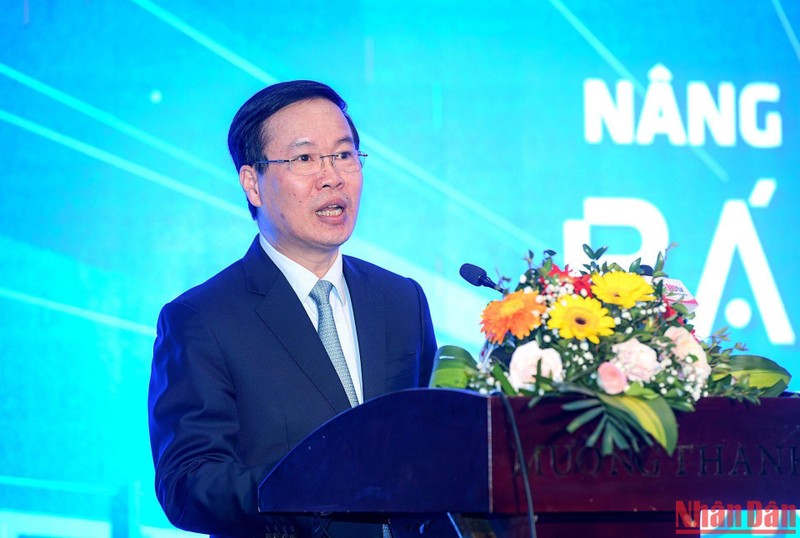 Hội nghị “Nâng cao chất lượng báo Đảng toàn quốc” bế mạc, đề xuất nhiều giải pháp hữu ích Đồng chí Võ Văn Thưởng, Ủy viên Bộ Chính trị, Thường trực Ban Bí thư phát biểu tại phiên bế mạc Hội nghị “Nâng cao chất lượng báo Đảng toàn quốc”.