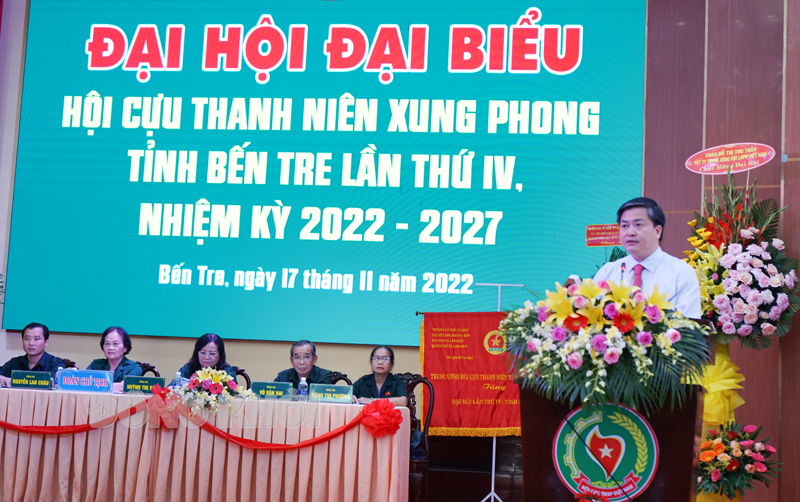 Phát biểu của đồng chí Bí thư Tỉnh ủy tại Đại hội đại biểu Hội Cựu thanh niên xung phong tỉnh lần thứ IV, nhiệm kỳ 2022 - 2027 Ủy viên Trung ương Đảng, Bí thư Tỉnh ủy Lê Đức Thọ phát biểu tại đại hội. Ảnh: Thanh Đồng