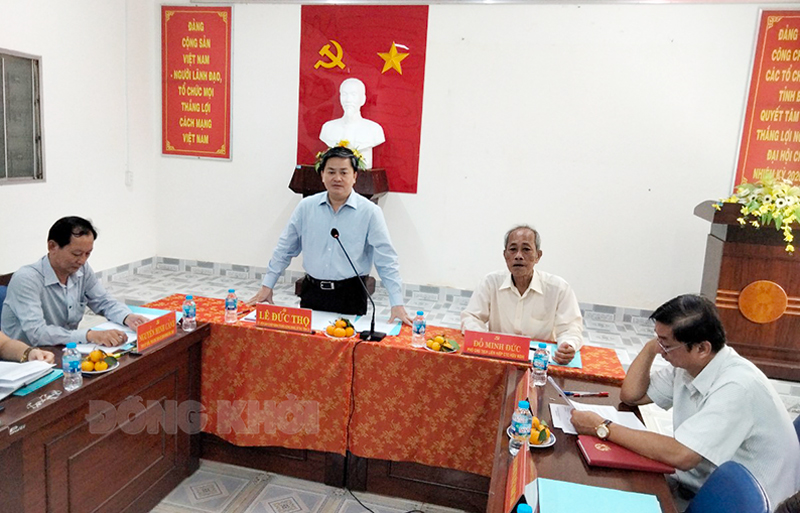 Ủy viên Trung ương Đảng - Bí thư Tỉnh ủy Lê Đức Thọ phát biểu chỉ đạo tại buổi làm việc.