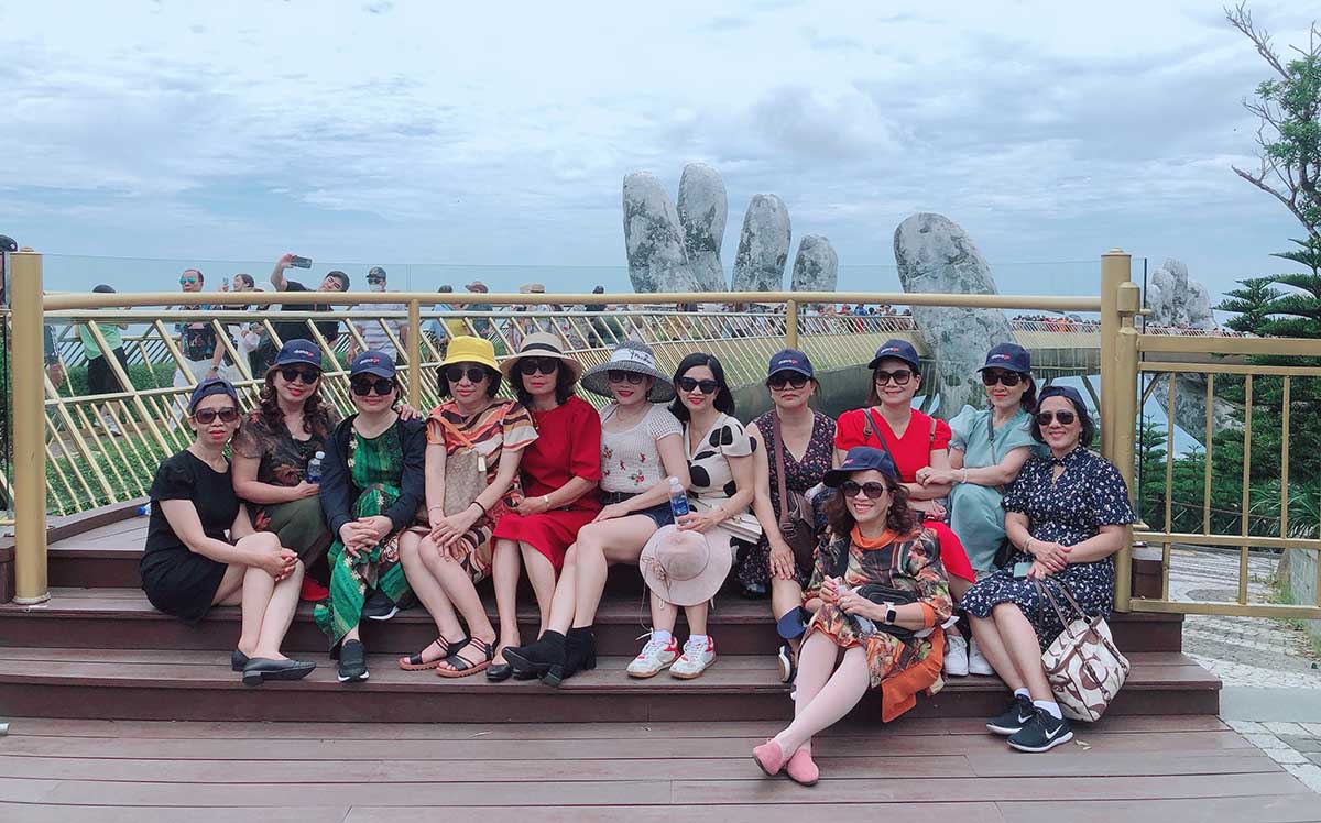 Đoàn khách của DANAGO đi tour Bà Nà Hill 1 ngày. Ảnh: DANAGO